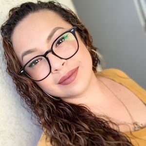 Meet your Posher, Karen